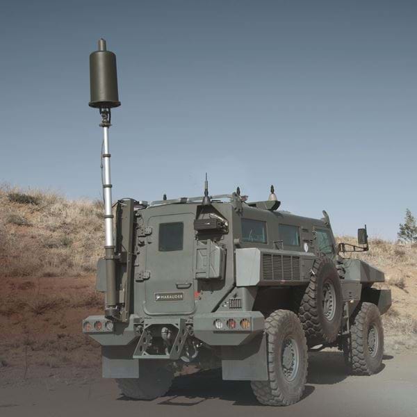 Military vehicle with antenna